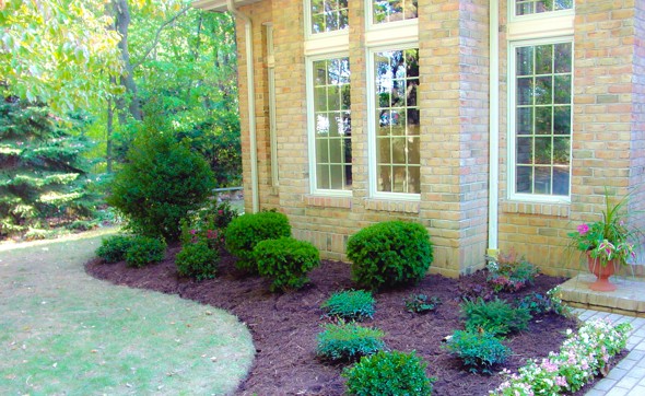 Beautiful Front Yard Landscaping | Beautiful Front Yard Landscaping Ideas | Mulch Maryland | Landscape Stone Carroll County | Garden Supply Westminster | Topsoil Hampstead Maryland-3