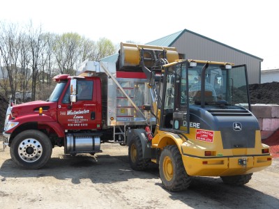 compost hampstead maryland, topsoil hampstead md, landscape stone hampstead md, driveway stone hampstead md, playground chips hampstead maryland